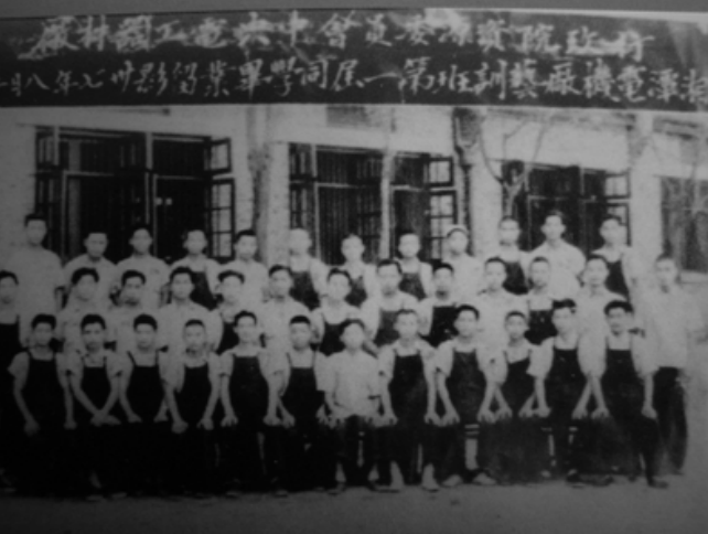 抗战老兵故事800字__抗战老兵迟来的勋章