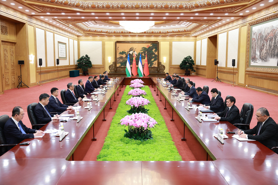 _习近平会见乌兹别克斯坦总统米尔济约耶夫_习近平会见乌兹别克斯坦总统米尔济约耶夫